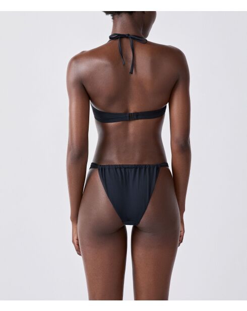 Schwarze brasilianische Bikinihose Luarca mit hohem Beinausschnitt