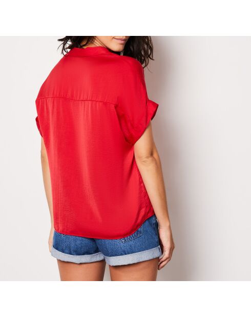 Een rood shirt van Lambert