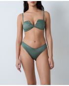 Leuchtend graugrünes brasilianisches Bikiniunterteil mit hohem Beinausschnitt