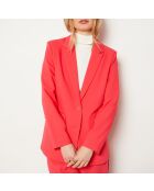 Koraalkleurige jas van Italië