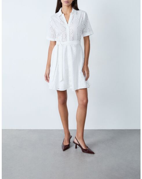 Carla weißes besticktes Kleid