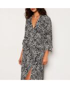 Mija jurk gedrukt op witte achtergrond