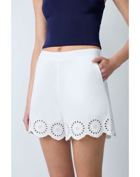 Bestickte ecrufarbene Shorts Victorine