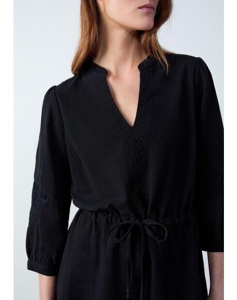 Geborduurde zwarte jurk van Prospere