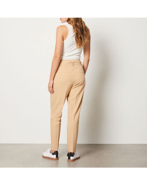 Een beige broek van Stephania