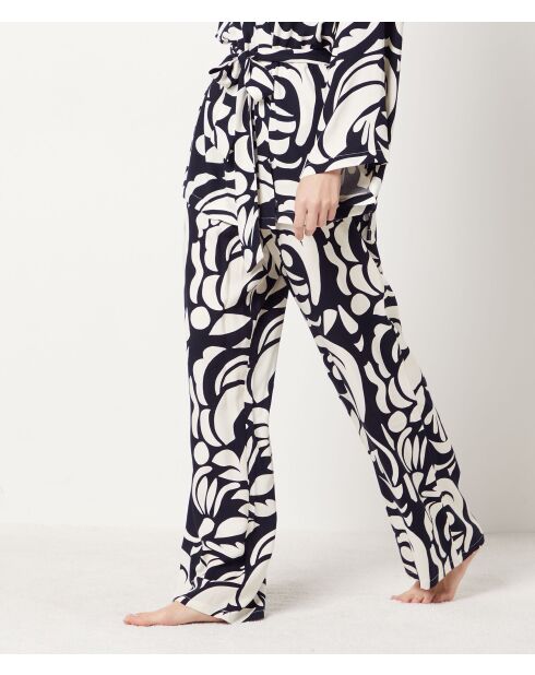 Belina broek met baksteenprint op de achtergrond