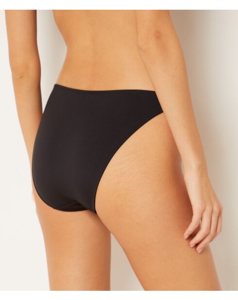 Slip bikini standard nero Horsy