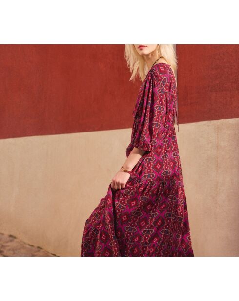 Bonnie-Kleid mit lila Hintergrunddruck