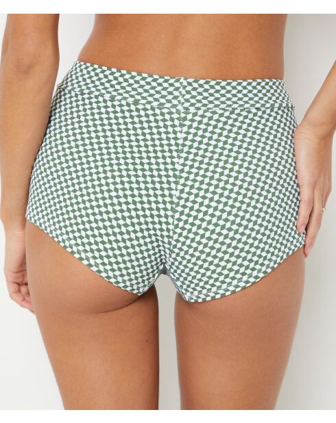 Shorty Vaiana gedruckt auf grünem Hintergrund