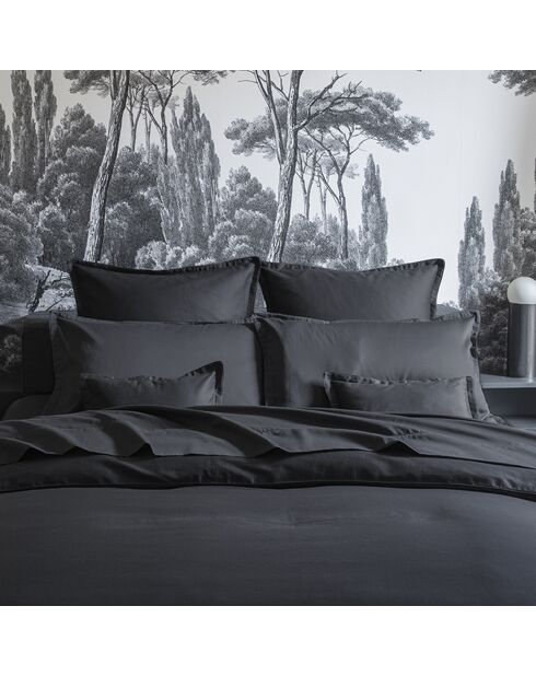 Teophile schwarzer, schlichter Bettbezug aus Bio-Baumwollsatin