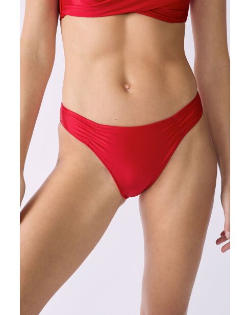 Negara rood hoogopgesneden bikinibroekje