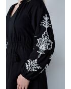 Zwarte geborduurde jurk van Solene