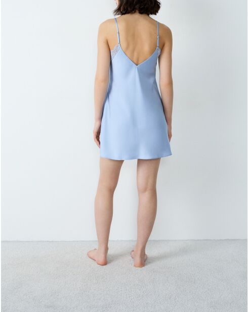 Himmelblaues Nachthemd Desire