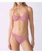 Celestes rode klassieke bh met beugel en zonder schelp