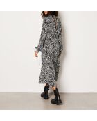 Mija jurk gedrukt op witte achtergrond