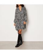 Mia jurk gedrukt op witte achtergrond