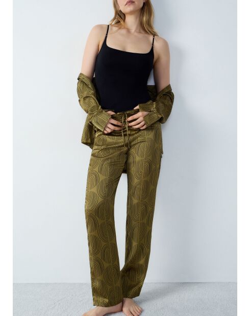 Nasir broek gedrukt op groene achtergrond