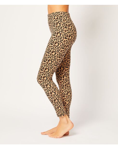 Isil Leggings gedruckt auf braunem Hintergrund