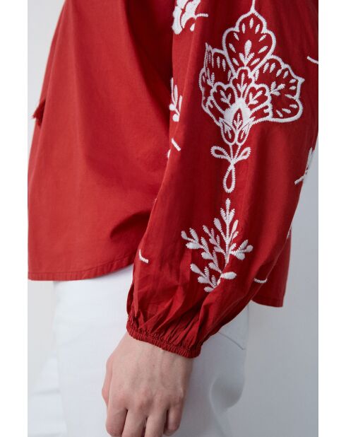 Blusa Solene in terracotta ricamata