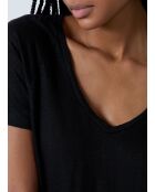 Josie schwarzes T-Shirt