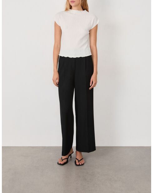 Jolie weißes T-Shirt