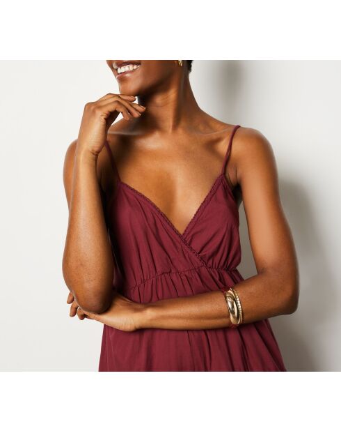 Baila bordeauxrode jurk