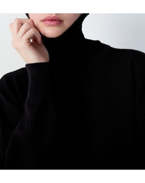 Maglione nero Guillermo