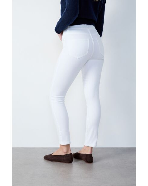 Große weiße Hose Dinny