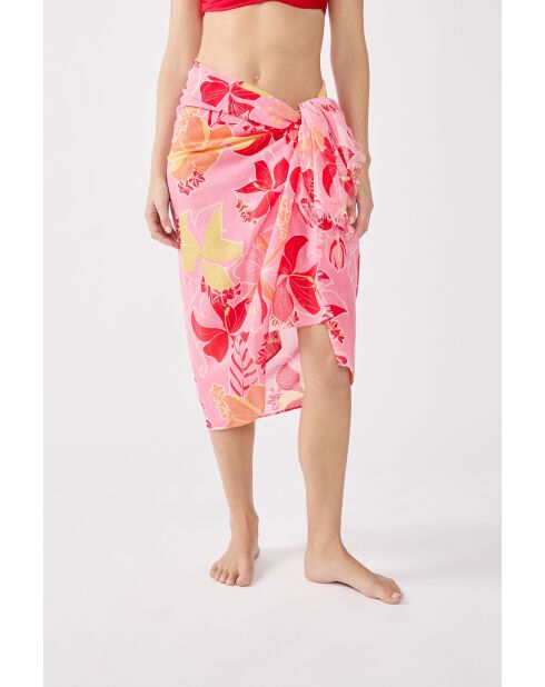 Hibiscus B Pareo mit rosa Hintergrund