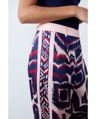 Venusbroek met roze achtergrondprint