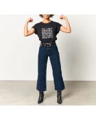 Invincible F zwart t-shirt