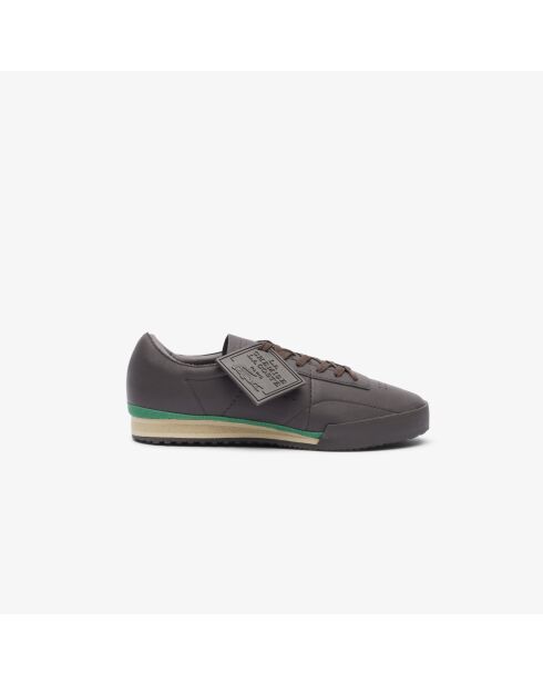 Aura Runway Braune Modenschau-Sneaker