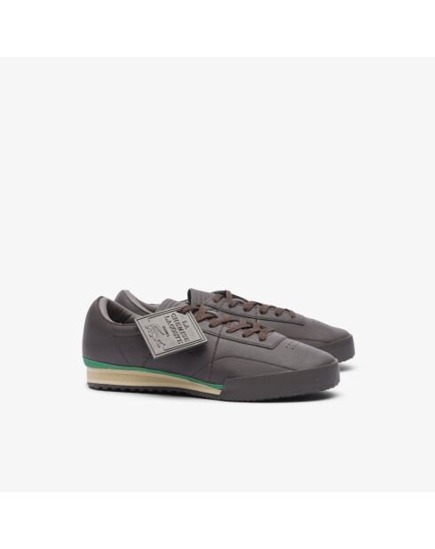 Aura Runway Braune Modenschau-Sneaker