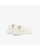 Cremefarbene Sneakers Baseshot aus Veloursleder