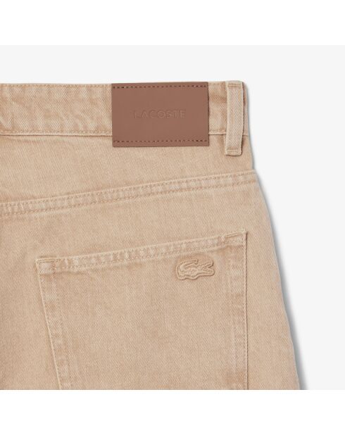 Korte broek van gewassen latte dyed denim