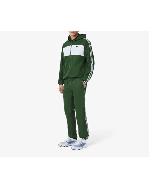 Pantalones deportivos de marca verde