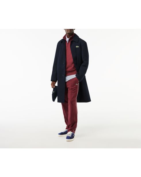 Gabardina resistente al viento y al agua dañada