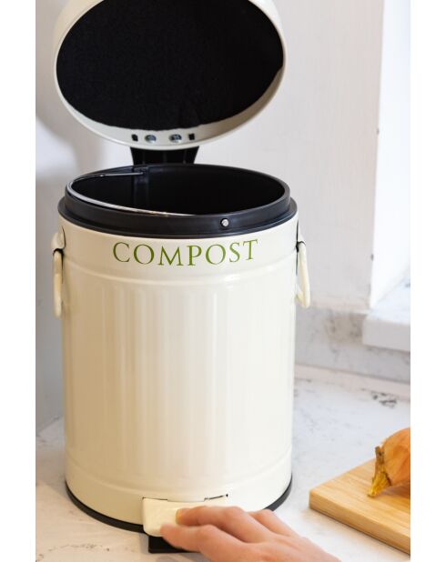 Contenedor de abono con pedal - 21,5 x 17,5 x 27 cm