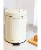 Contenedor de abono con pedal - 21,5 x 17,5 x 27 cm