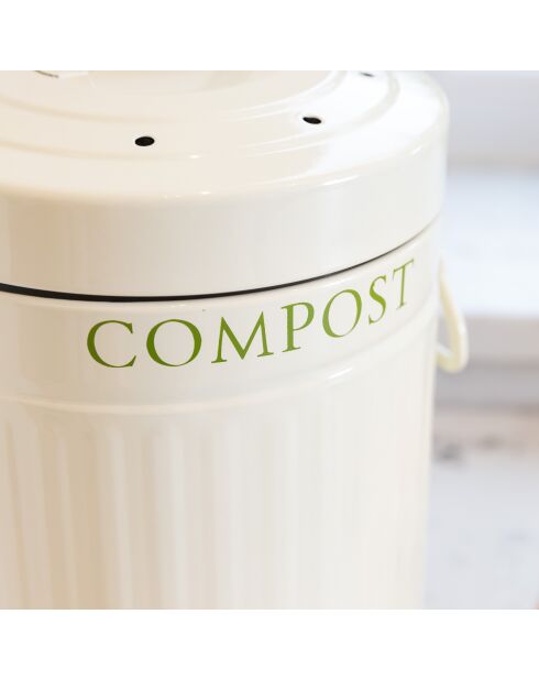 Contenedor de abono con pedal - 21,5 x 17,5 x 27 cm