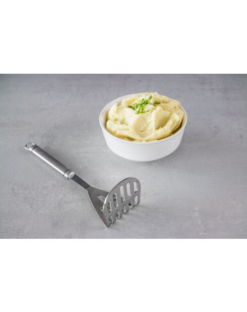 Professionele ovale aardappelstamper in zilverkleurig roestvrij staal - 7,5x7,8x26 cm