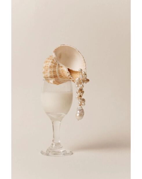 Orecchini lunghi Max placcati in oro con perla coltivata bianca