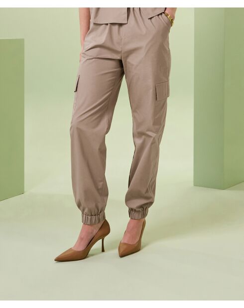 Beigefarbene Baumwollhose Thandi