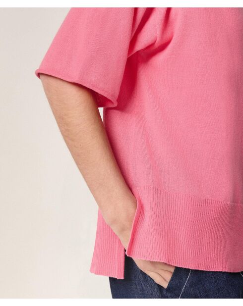 Mei snoeproze wollen trui met korte mouwen en V-hals