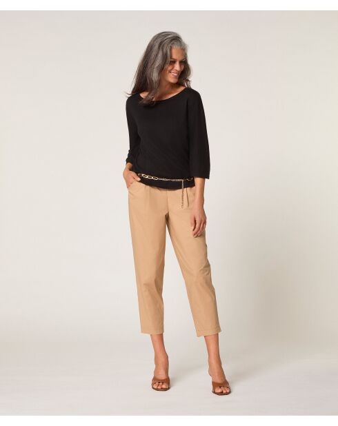 Astou schwarzer Kurzarmpullover