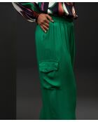 Pantalon cargo en satin Amara vert
