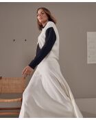 Witte driekleurige jas van Najwa met wijde hals