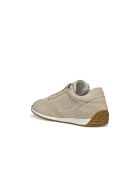 Calithe sneakers van lichttaupe suède