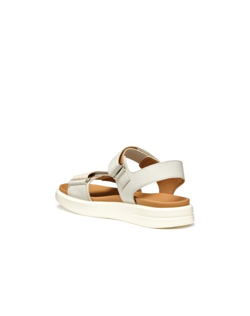 Xan2S lichte sandalen van zandleer