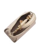 SS26 RM 146 beige Lederhandtasche - 19x20,5x8 cm